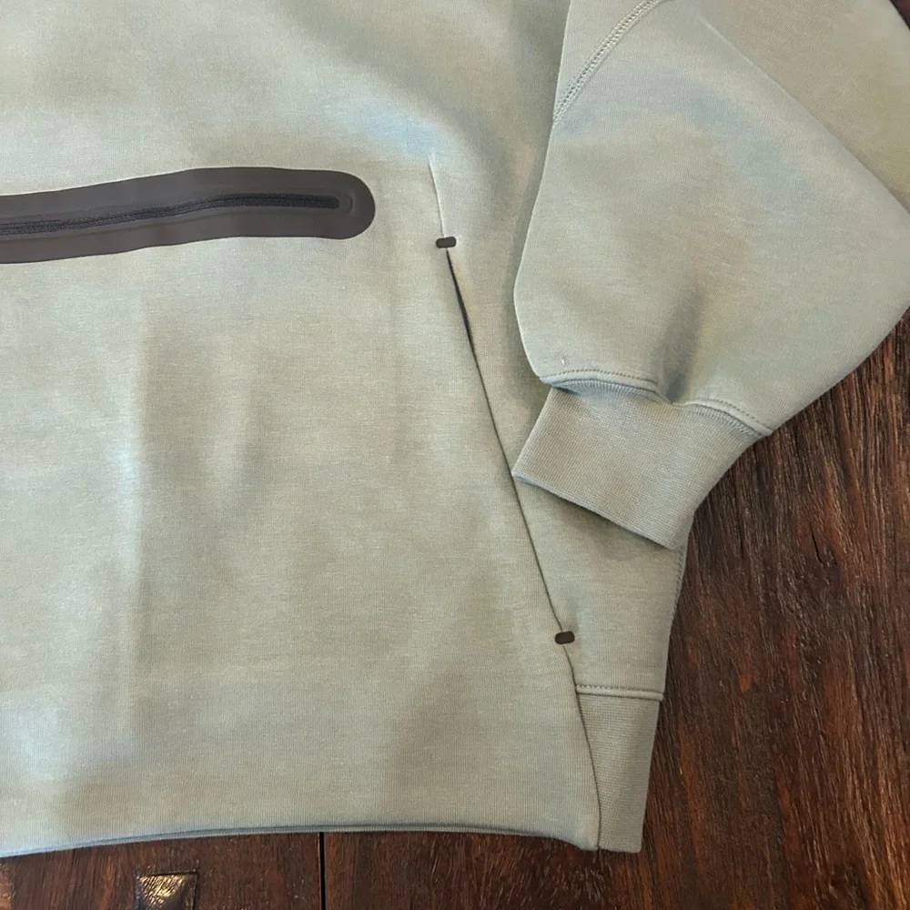 Nike Boys' Sportswear Tech Fleece Oversized Pullover Hoodie- Clay Green/Black